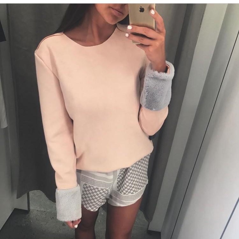 NEW Zara Faux Suede Top Faux Fur Sleeve Trim Light Pink Grey Gray Pullover M